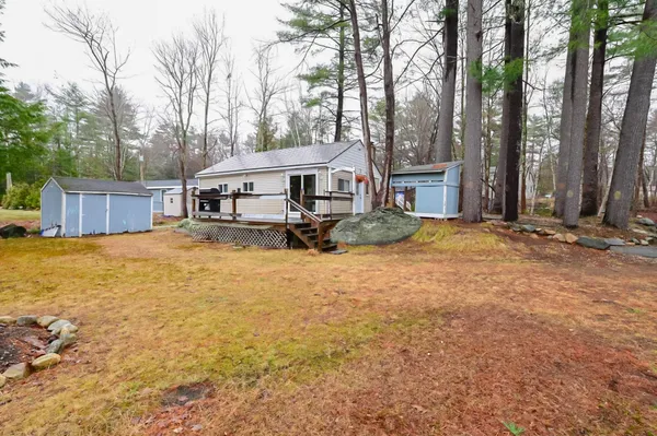 $299,999 | 3 Hollywood Avenue, Raymond, NH 03077