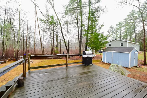 $299,999 | 3 Hollywood Avenue, Raymond, NH 03077