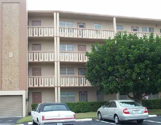 1066 Guildford East, Unit 1066D Boca Raton, FL 33434 - Photo 1 of 1 Primary Photo