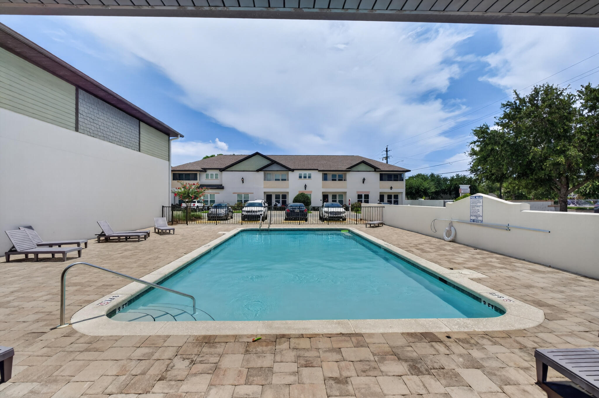995 Airport Road, Unit 1 Destin, FL 32541 - Photo 2 of 62 Destin Oaks Pool