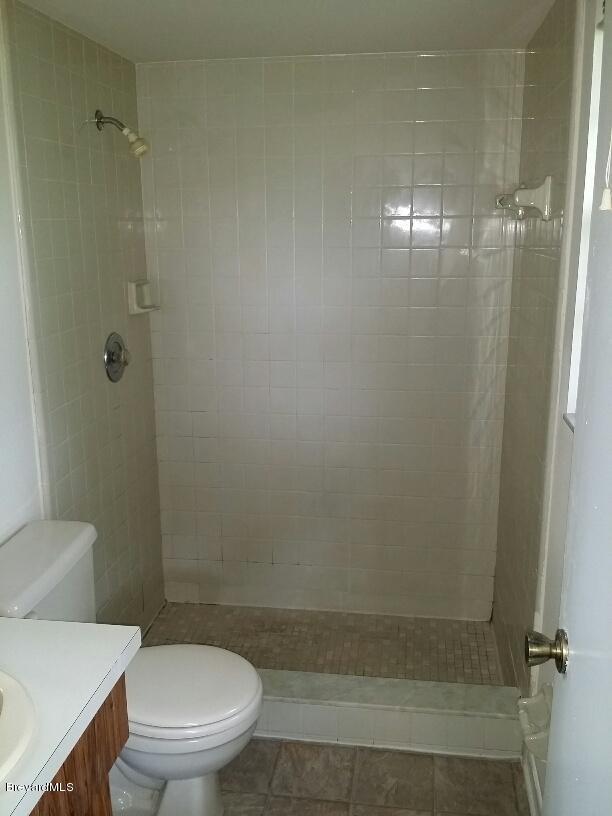 5050 Bridge Road Cocoa, FL 32927 - Photo 3 of 15 Master Bathroom