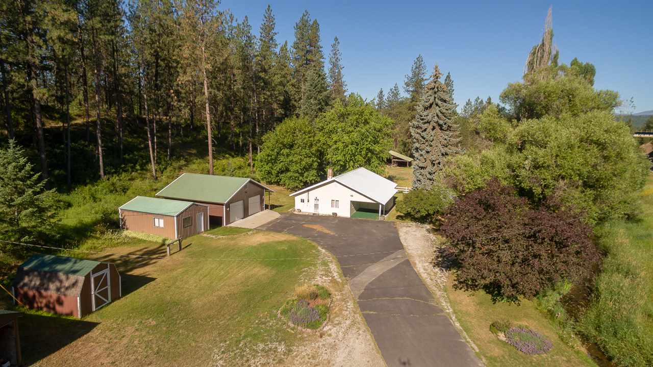 3986 Highway 231 Springdale, WA 99173 - Photo 3 of 20