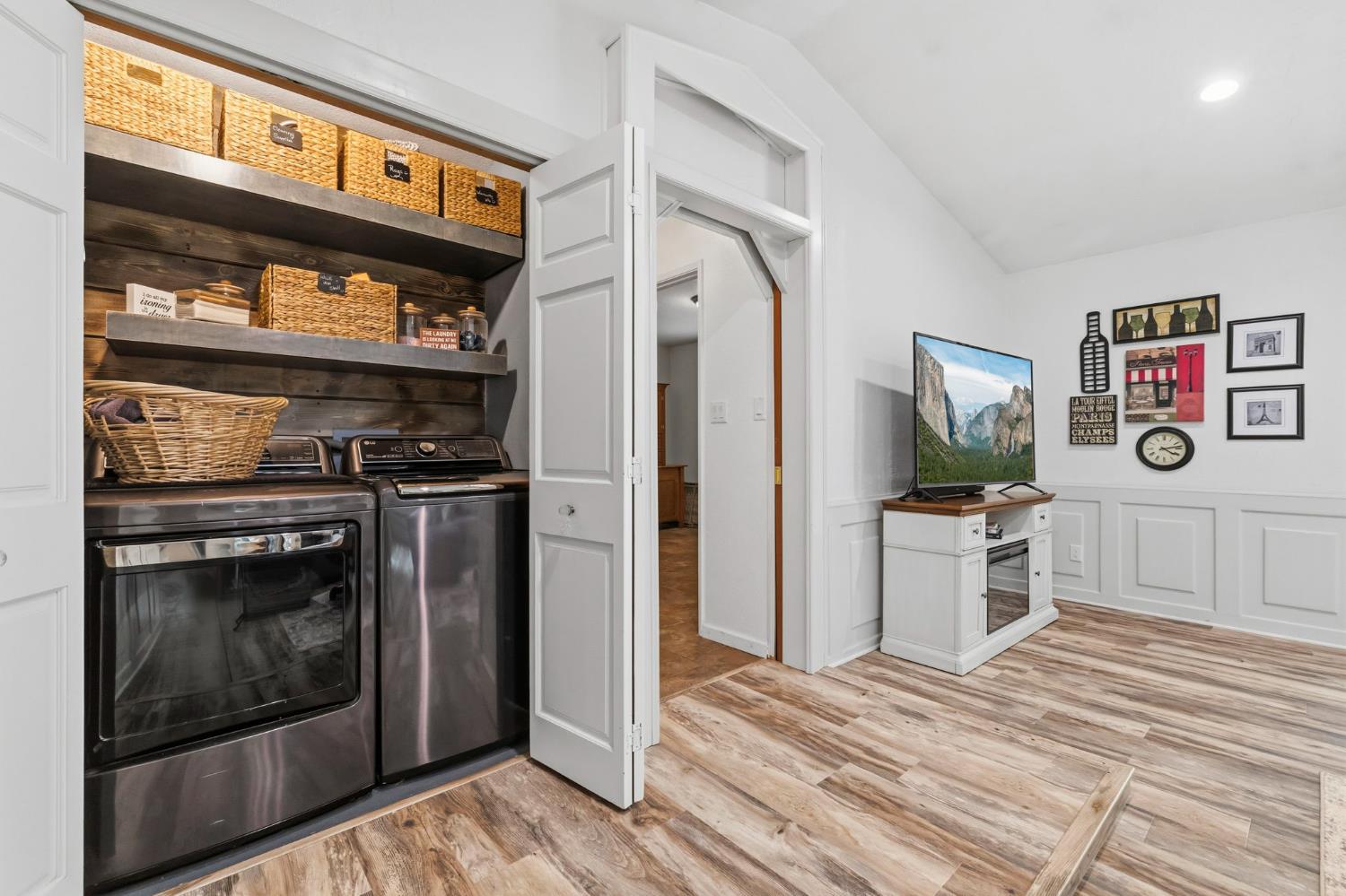 11460 Racetrack Road Sonora, CA 95370 - Photo 30 of 46 a kitchen with stainless steel appliances a stove a microwave and a refrigerator