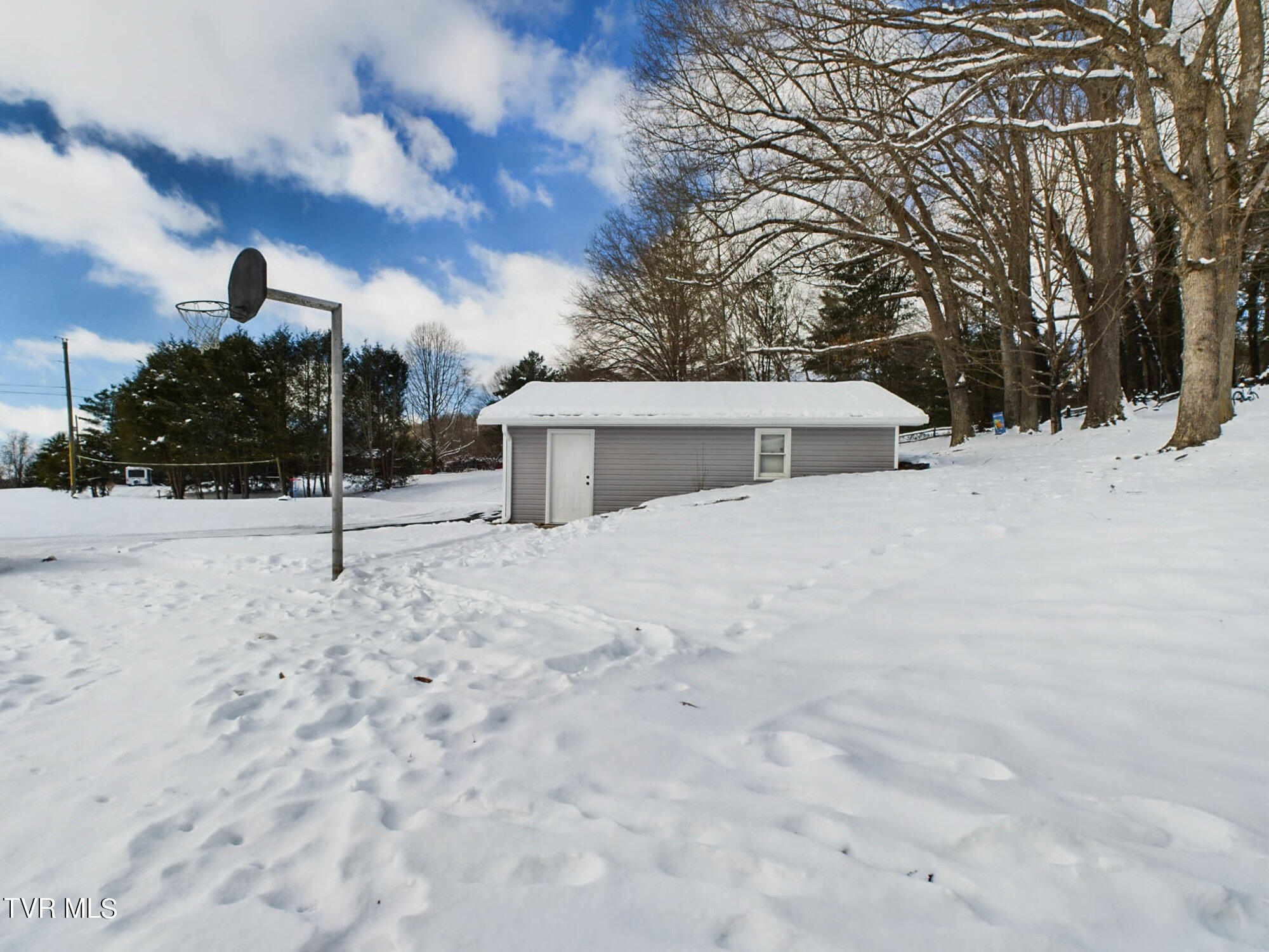 156 Ridgemont Road Church Hill, TN 37642 - Photo 36 of 38 33