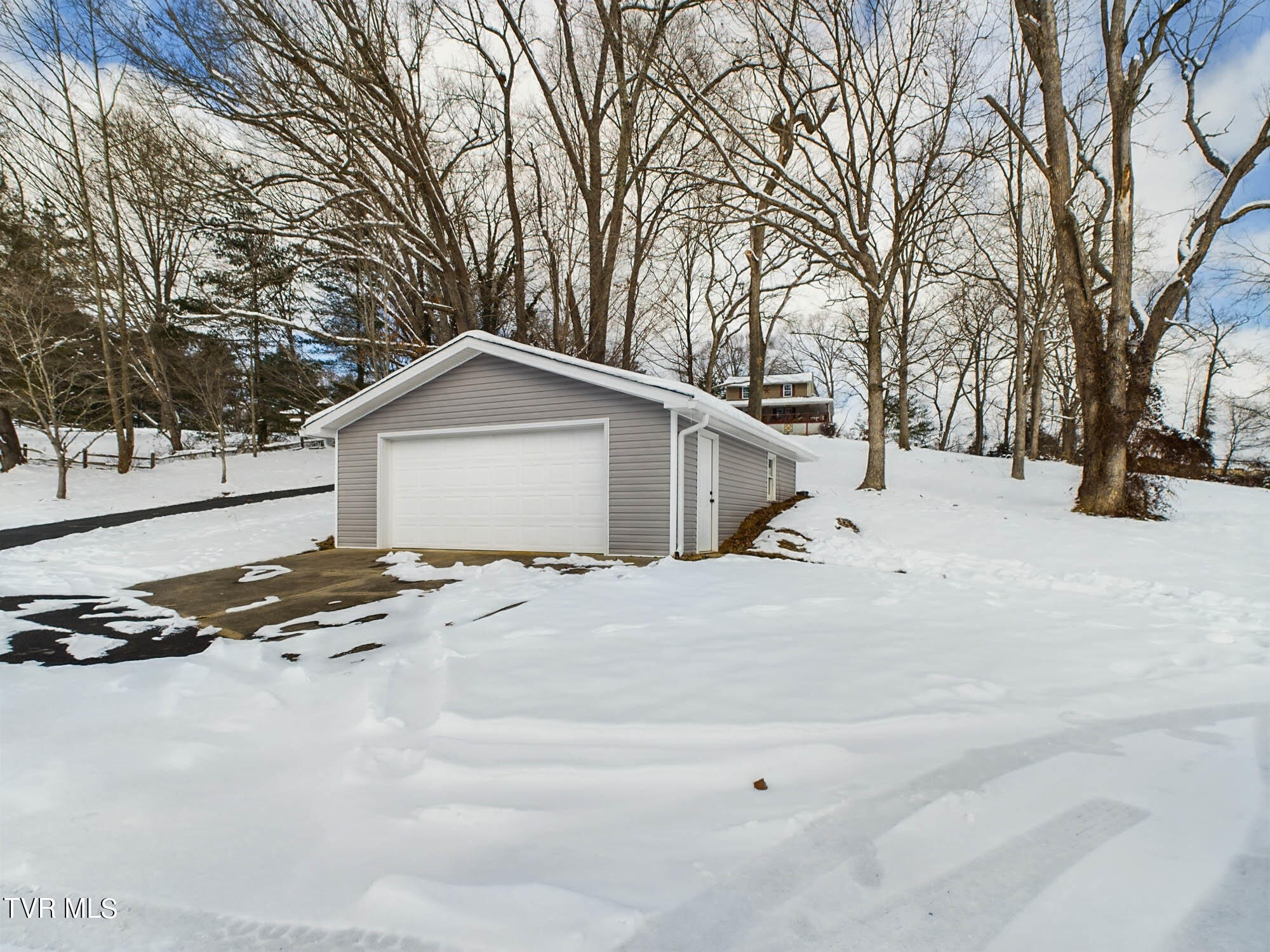 156 Ridgemont Road Church Hill, TN 37642 - Photo 37 of 38 34