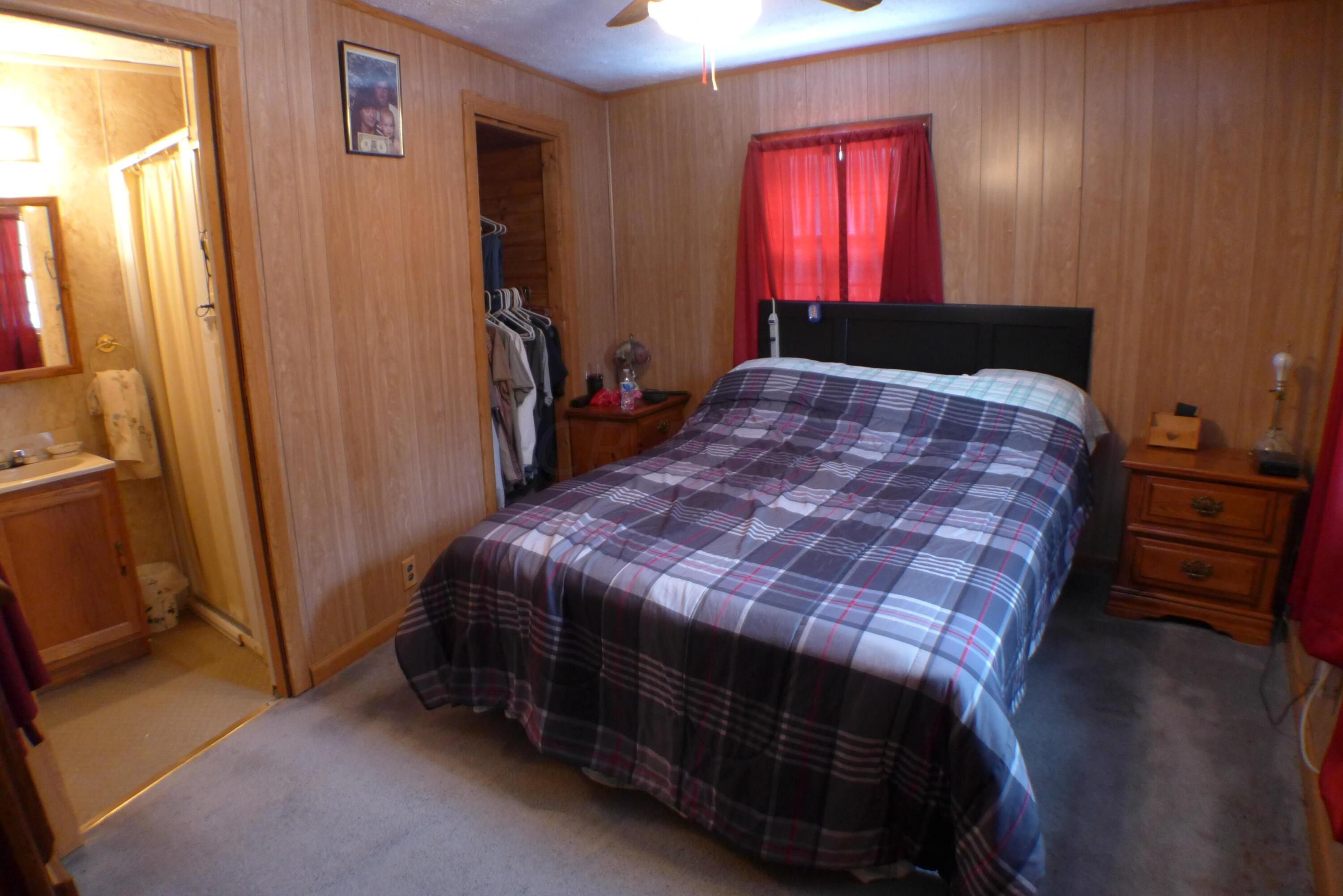 13621 Burns Road Amanda, OH 43102 - Photo 25 of 41 Bedroom 2