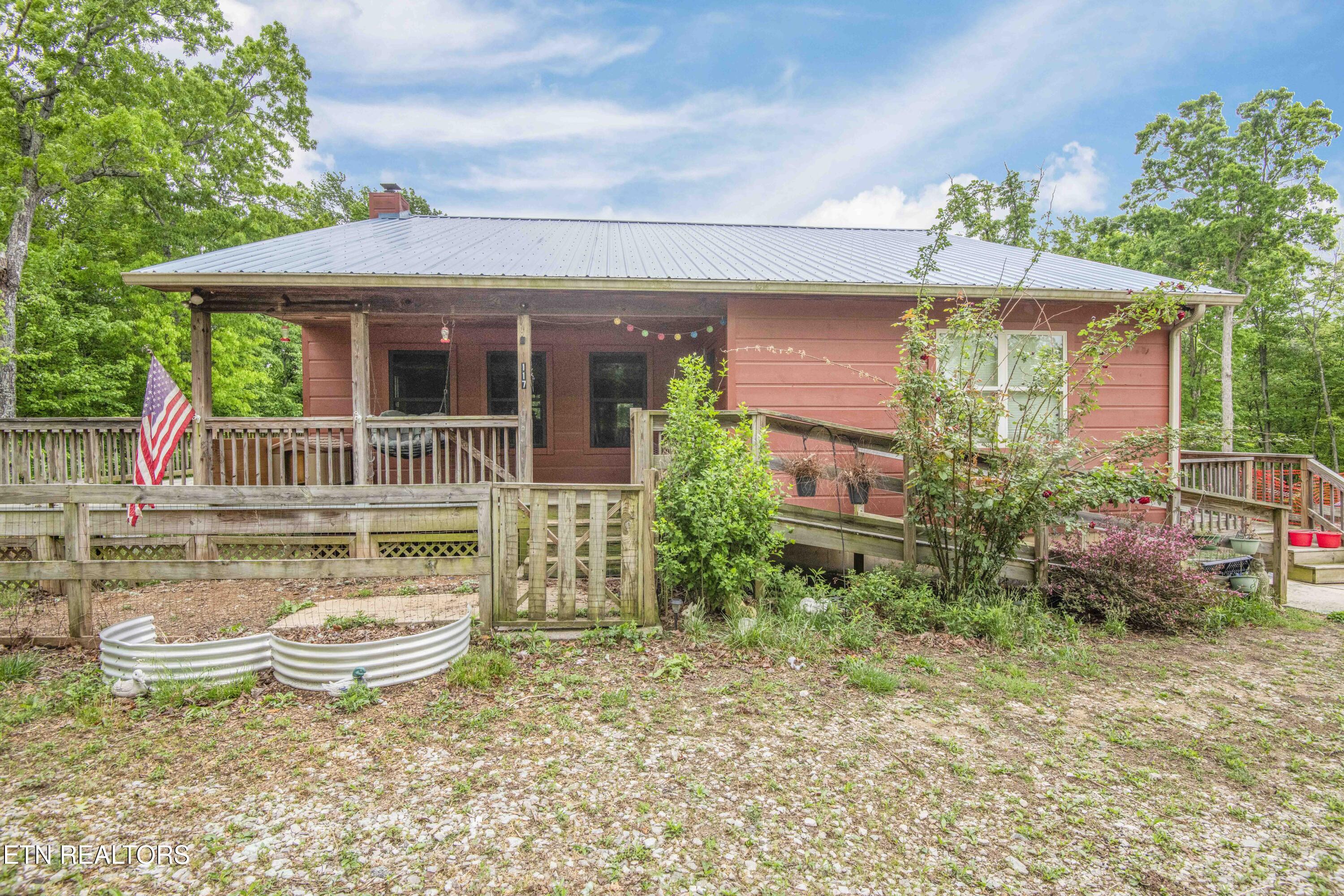 117 Coyote Lane Oneida, TN 37841 - Photo 1 of 60 117 Coyote Lane