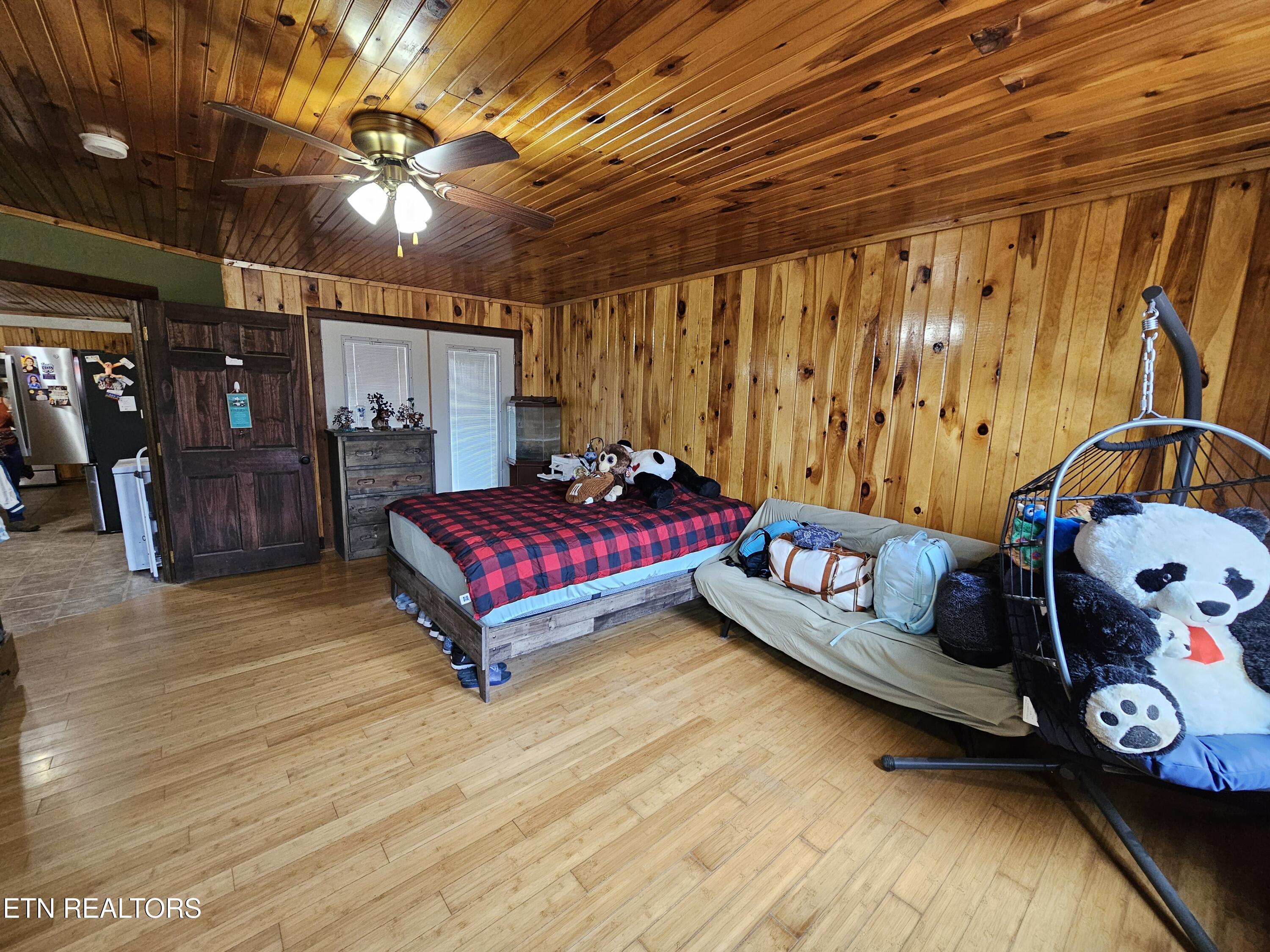 117 Coyote Lane Oneida, TN 37841 - Photo 21 of 60 Primary BR