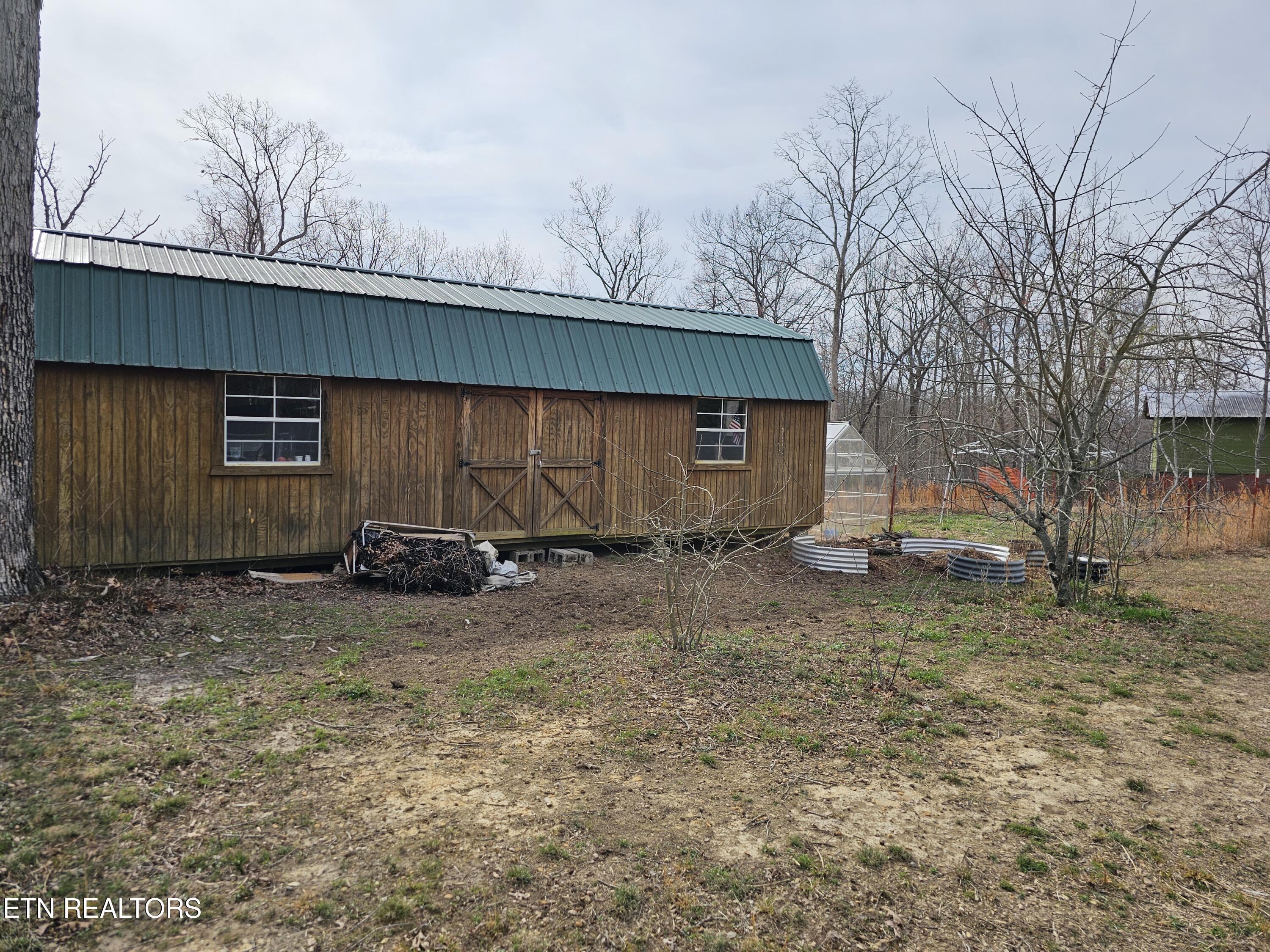 117 Coyote Lane Oneida, TN 37841 - Photo 51 of 60 Storage/Workshop