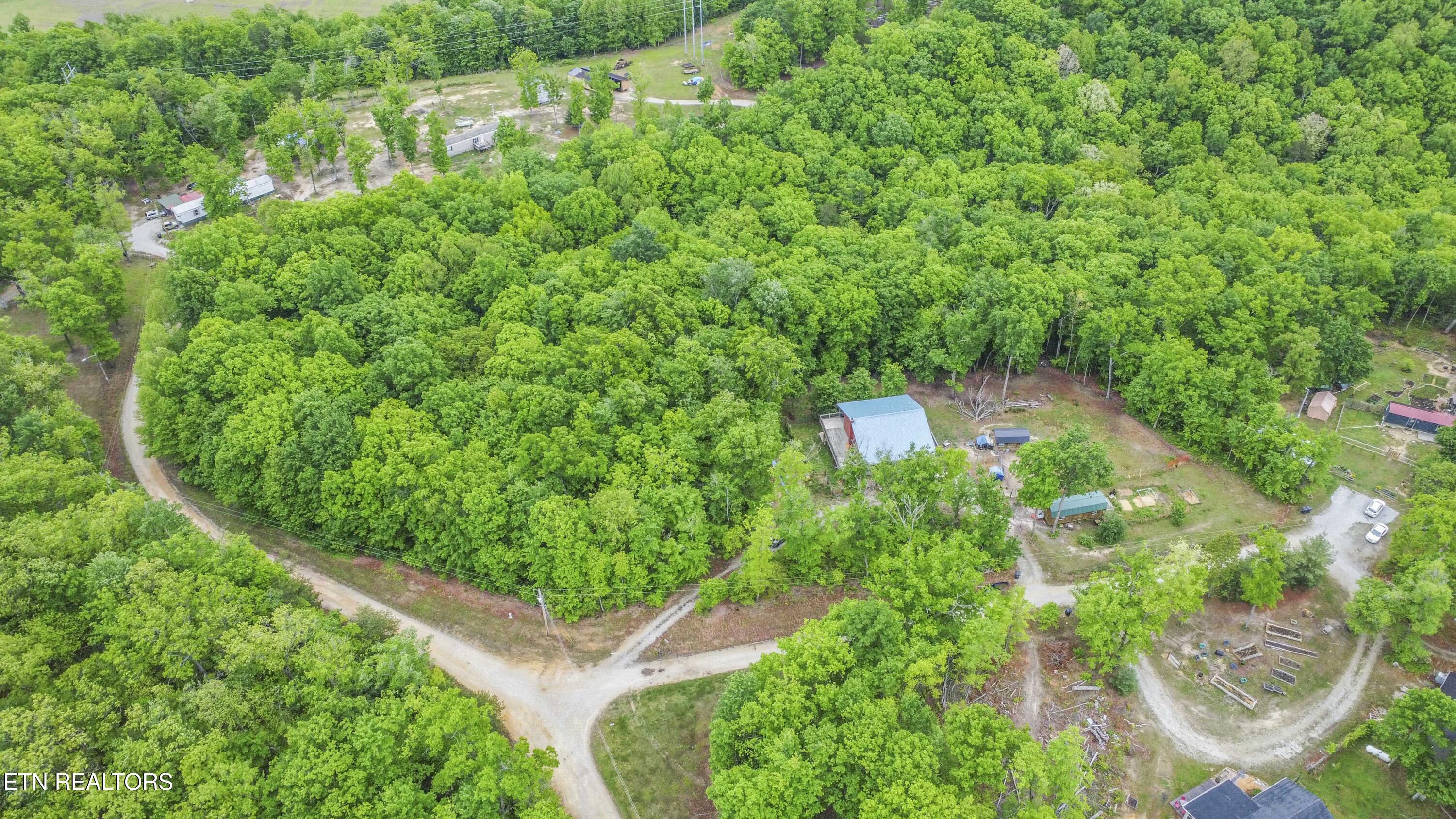 117 Coyote Lane Oneida, TN 37841 - Photo 55 of 60 drone 8_1