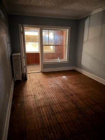 $30,000 | 2221 East 70th Place, Unit 1C, Chicago, IL 60649