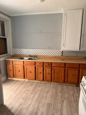 $30,000 | 2221 East 70th Place, Unit 1C, Chicago, IL 60649