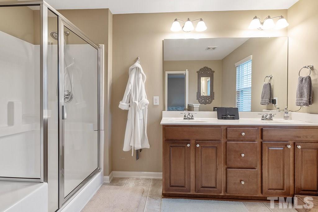 715 Hunters Ridge Drive Fuquay-Varina, NC 27526 - Photo 25 of 29 Gallery Image 25