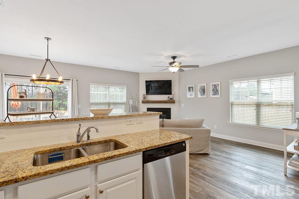 715 Hunters Ridge Drive Fuquay-Varina, NC 27526 - Photo 5 of 29 Gallery Image 5