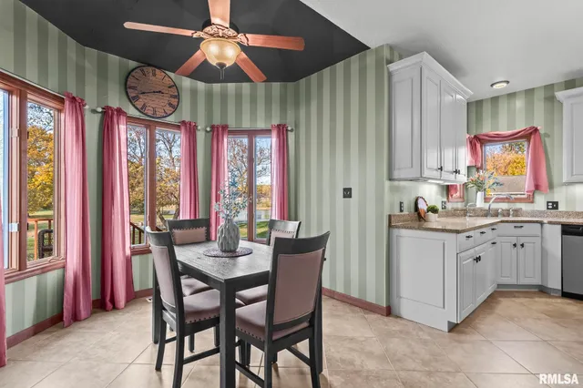 $356,000 | 5145 West Divernon Road, Auburn, IL 62615