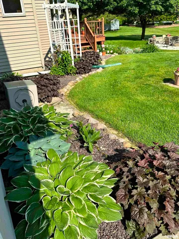 $367,000 | 5145 West Divernon Road, Auburn, IL 62615