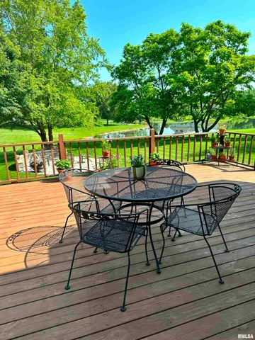 $367,000 | 5145 West Divernon Road, Auburn, IL 62615