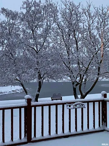 $367,000 | 5145 West Divernon Road, Auburn, IL 62615