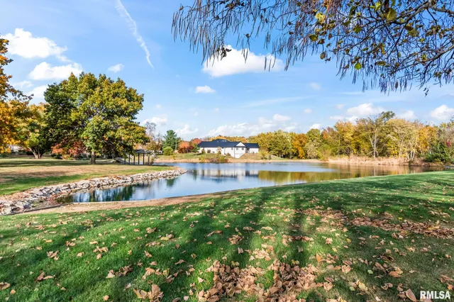 $356,000 | 5145 West Divernon Road, Auburn, IL 62615