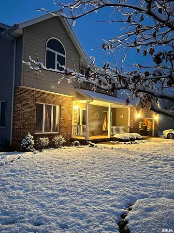 $356,000 | 5145 West Divernon Road, Auburn, IL 62615