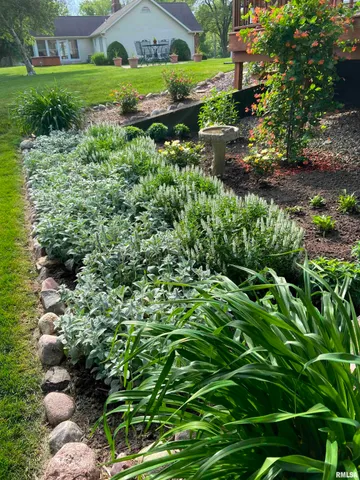 $356,000 | 5145 West Divernon Road, Auburn, IL 62615