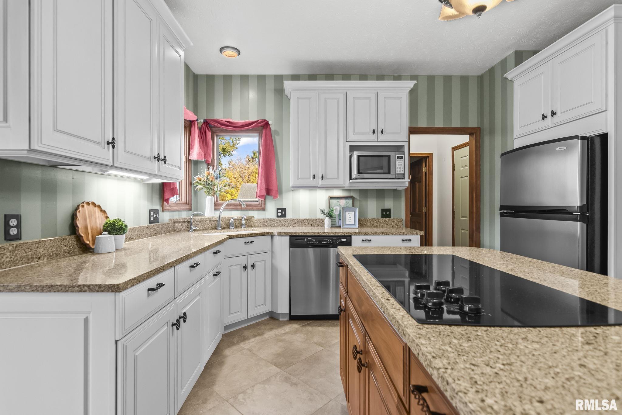 5145 West Divernon Road Auburn, IL 62615 - Photo 9 of 57 Gallery Image 9