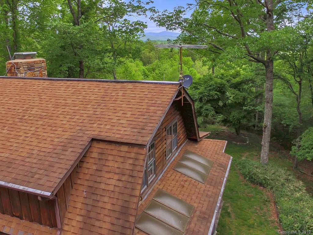 366 Henry Mountain Road Brevard, NC 28712 - Photo 2 of 31 Gallery Image 2