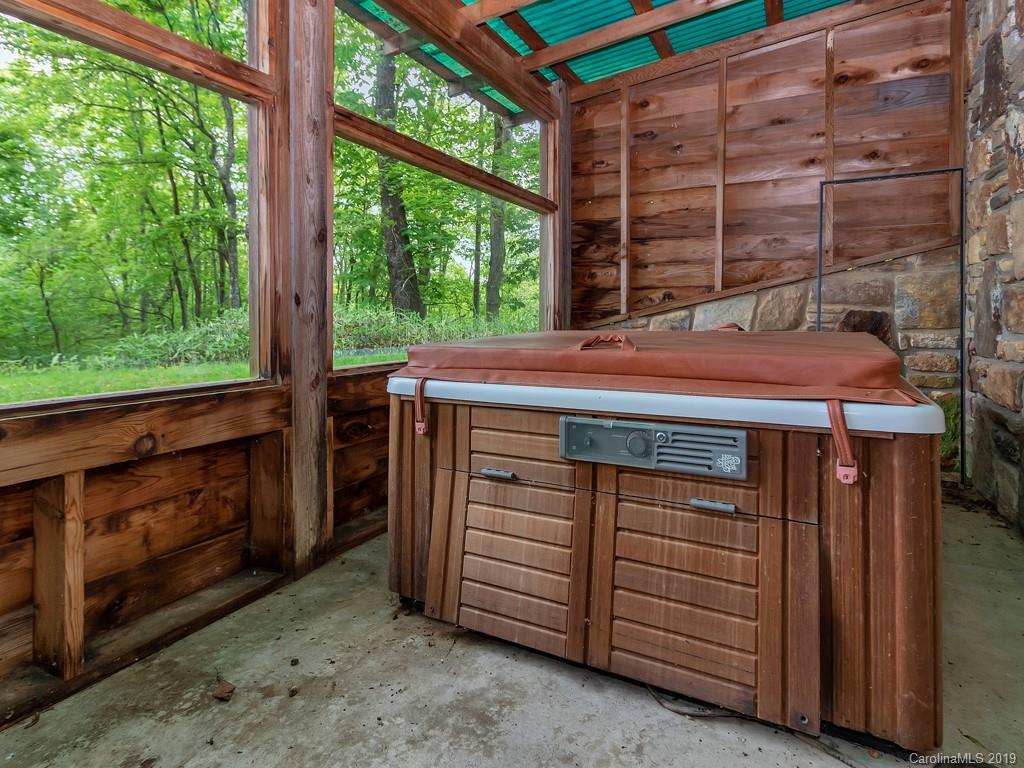 366 Henry Mountain Road Brevard, NC 28712 - Photo 20 of 31 Gallery Image 20
