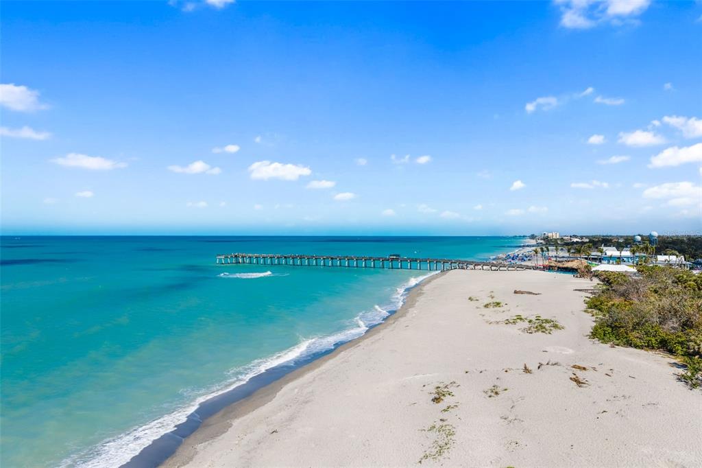 528 Briarwood Road Venice, FL 34293 - Photo 32 of 44 a view of beach and ocean