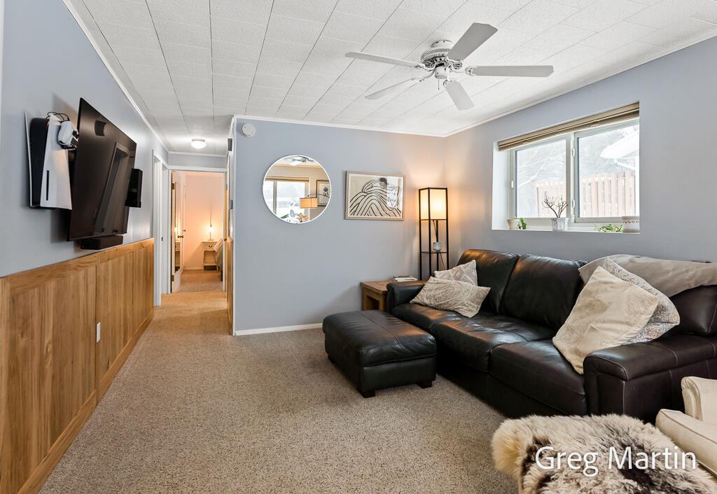 17652 Robbins Road Grand Haven, MI 49417 - Photo 5 of 29 17652RobbinsRd-10LoRes