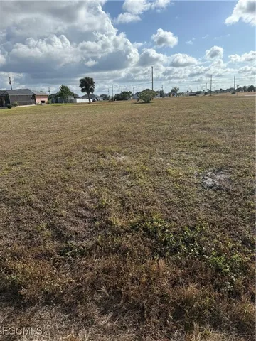 $35,000 | 2106 Northeast 17th Terrace, Cape Coral, FL 33909