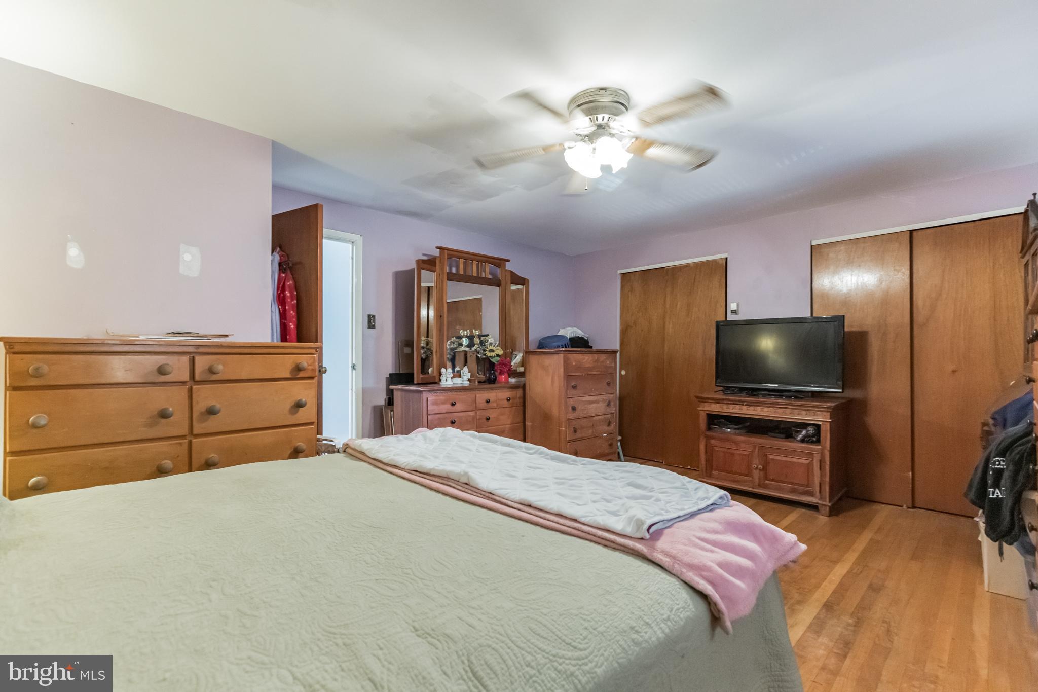 12425 Barbary Road Philadelphia, PA 19154 - Photo 13 of 29