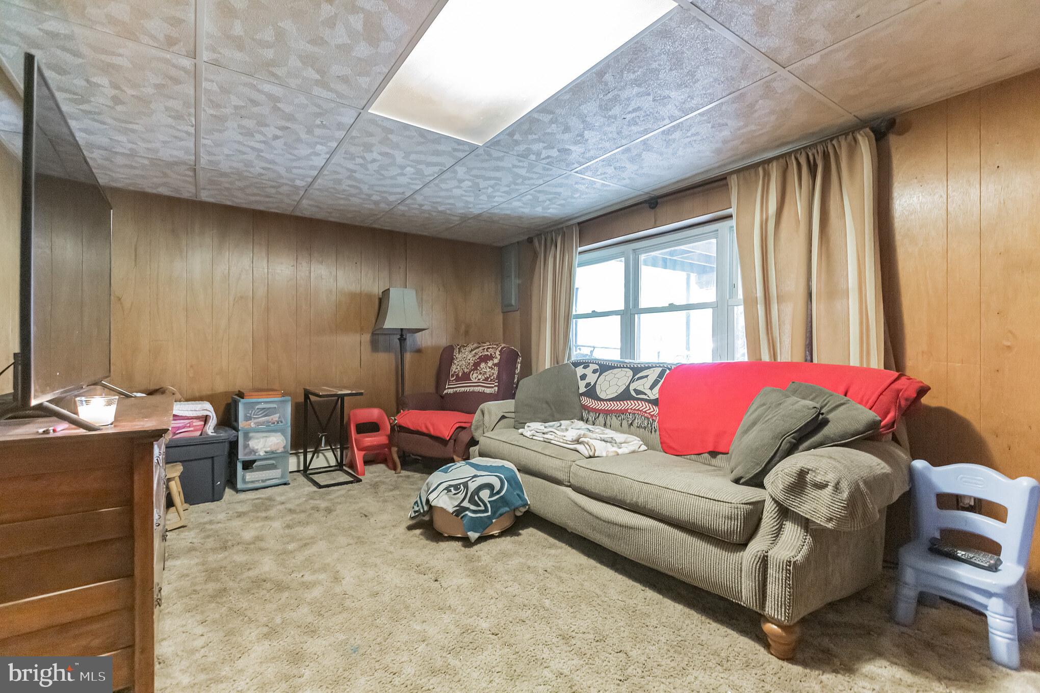 12425 Barbary Road Philadelphia, PA 19154 - Photo 21 of 29