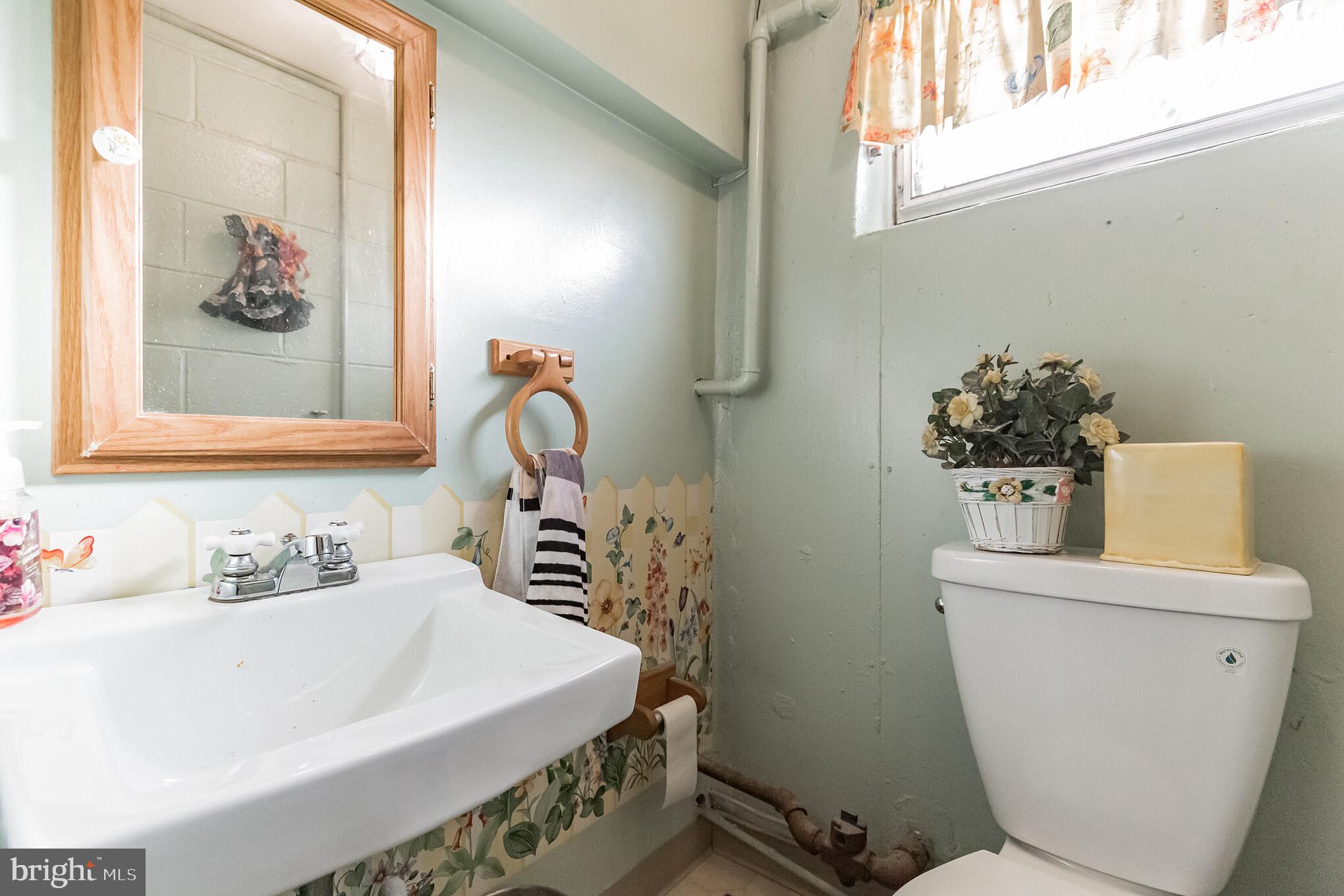12425 Barbary Road Philadelphia, PA 19154 - Photo 22 of 29