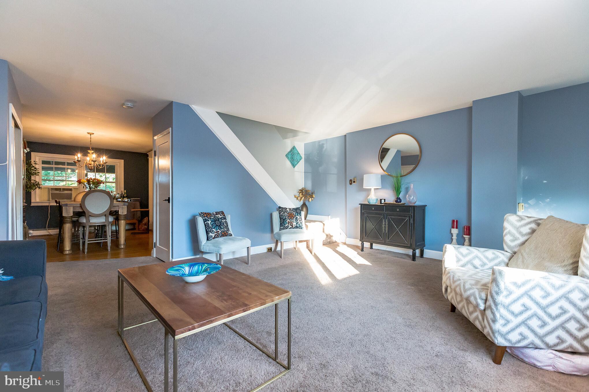 12425 Barbary Road Philadelphia, PA 19154 - Photo 4 of 29
