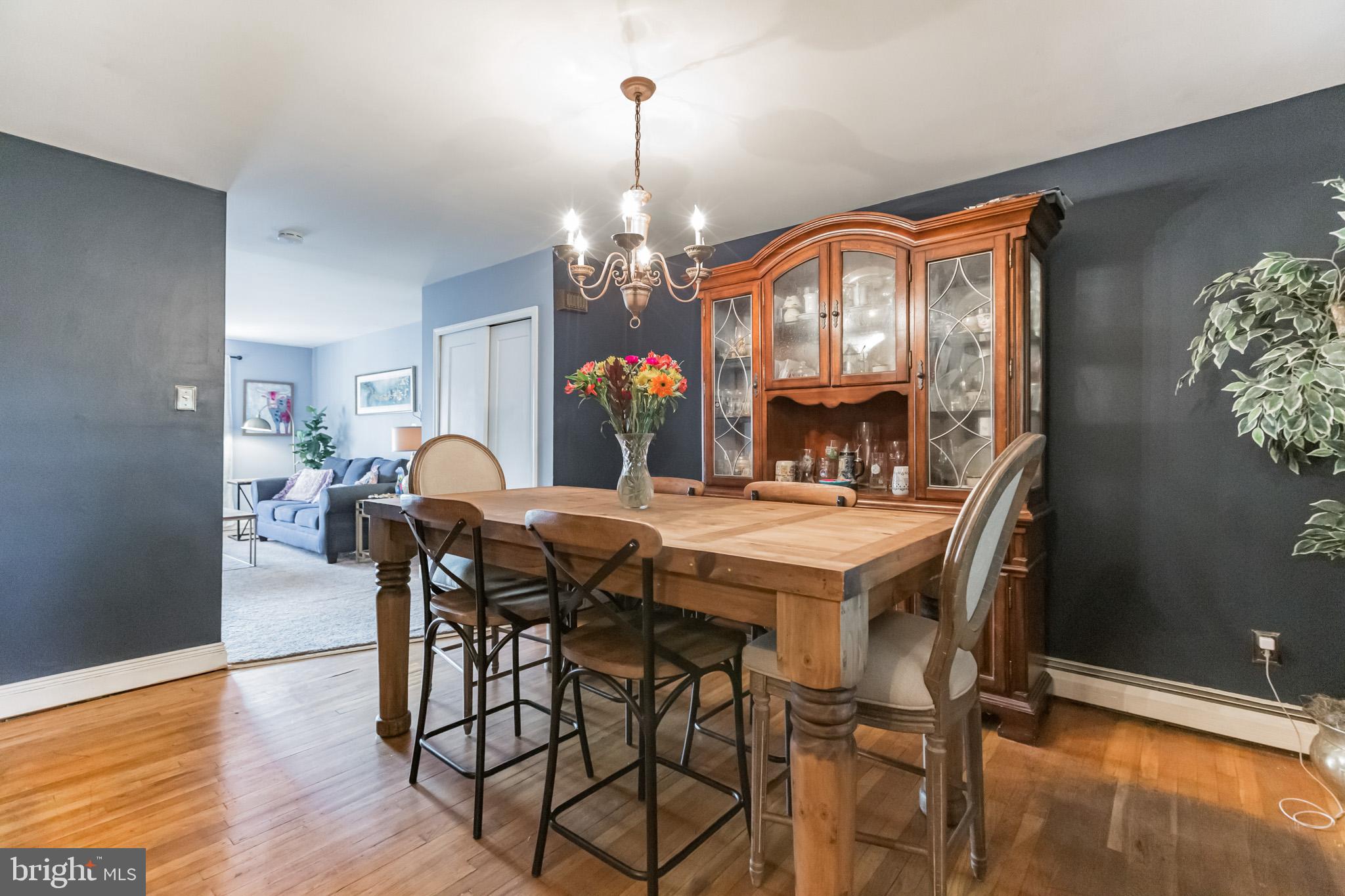 12425 Barbary Road Philadelphia, PA 19154 - Photo 8 of 29