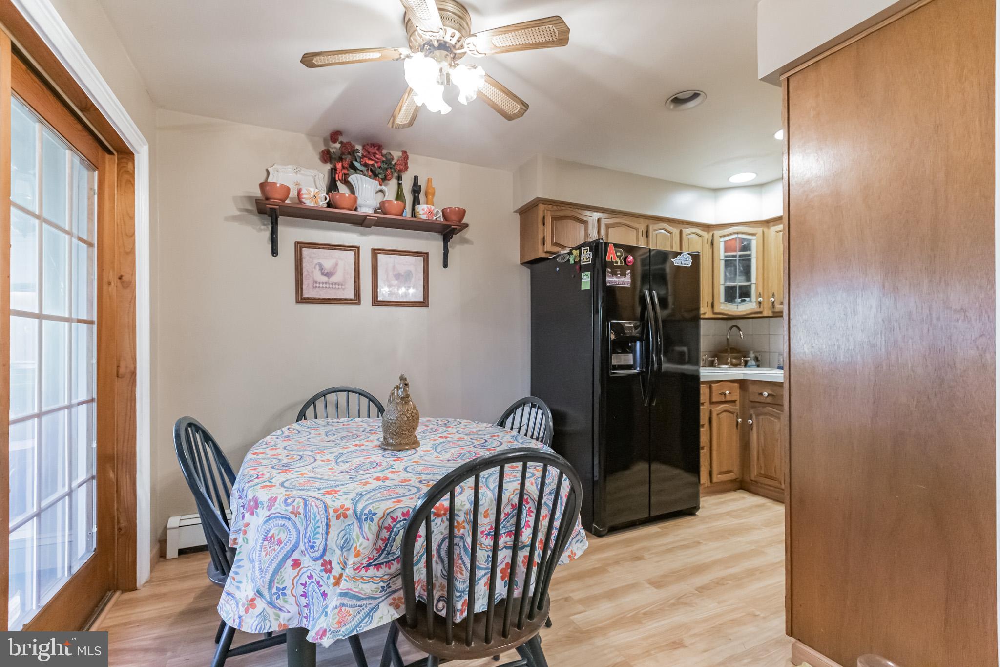 12425 Barbary Road Philadelphia, PA 19154 - Photo 9 of 29