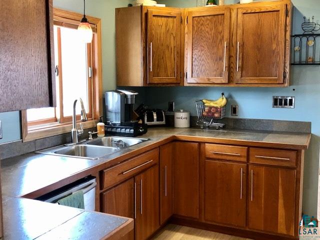 605 North Road Cloquet, MN 55720 - Photo 4 of 21 Gallery Image 4