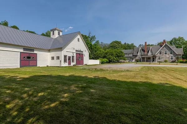 $1,500,000 | 1589 Main Street, Cavendish, VT 05142