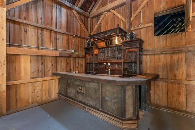 $1,500,000 | 1589 Main Street, Cavendish, VT 05142