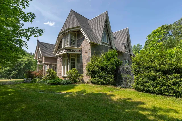 $1,500,000 | 1589 Main Street, Cavendish, VT 05142