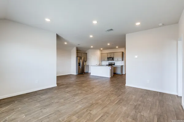 $2,300 | 131 Sky Meadows Circle, San Marcos, TX 78666