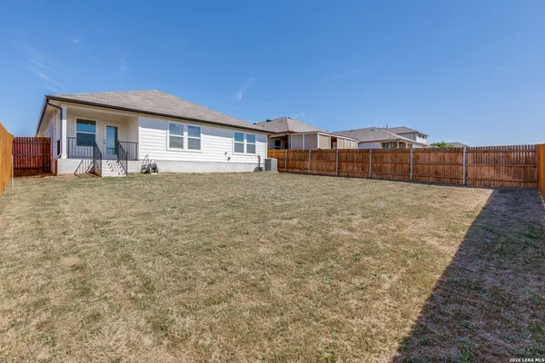 $2,300 | 131 Sky Meadows Circle, San Marcos, TX 78666