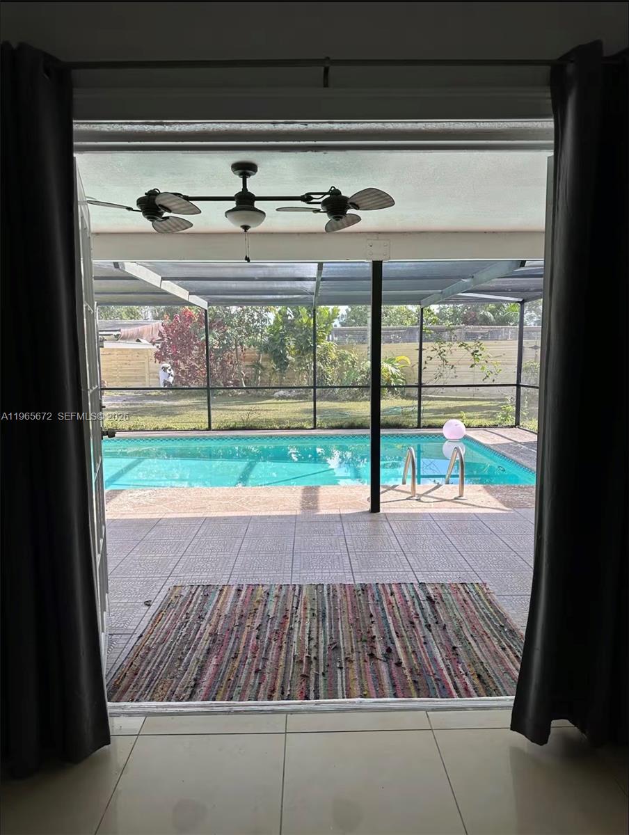 30255 Southwest 197th Avenue Homestead, FL 33030 - Photo 13 of 35 Photo 13
