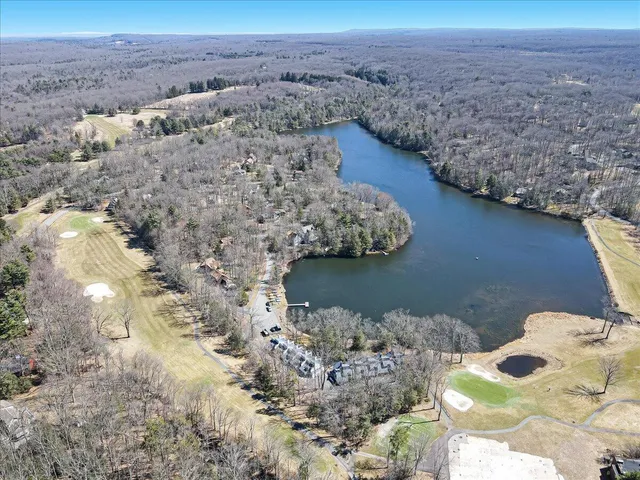 $349,000 | 134 Laurel Hill Drive, Unit 105, Greentown, PA 18426