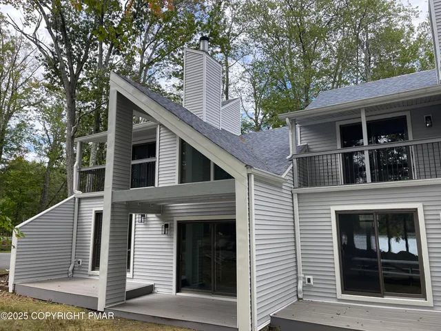 $349,000 | 134 Laurel Hill Drive, Unit 105, Greentown, PA 18426