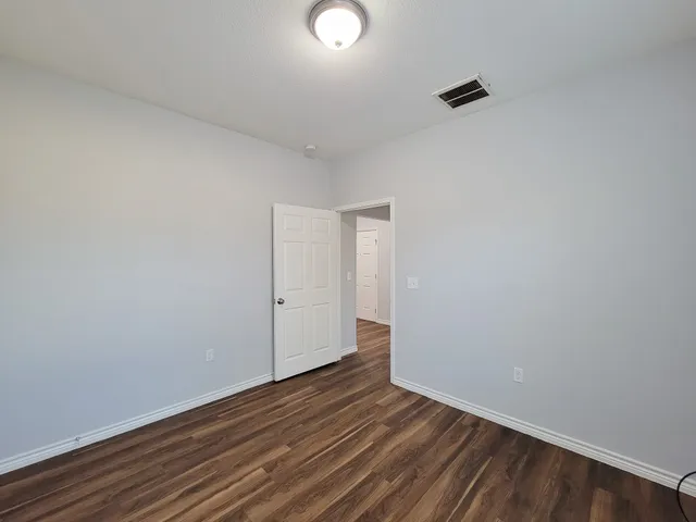 $1,650 | 3201 J P Davis Avenue, Bay City, TX 77414