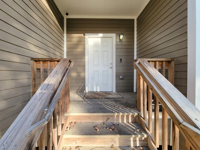 $1,650 | 3201 J P Davis Avenue, Bay City, TX 77414