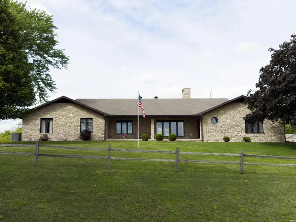 $975,000 | 1300 Old Farm Road, Bedford, IN 47421