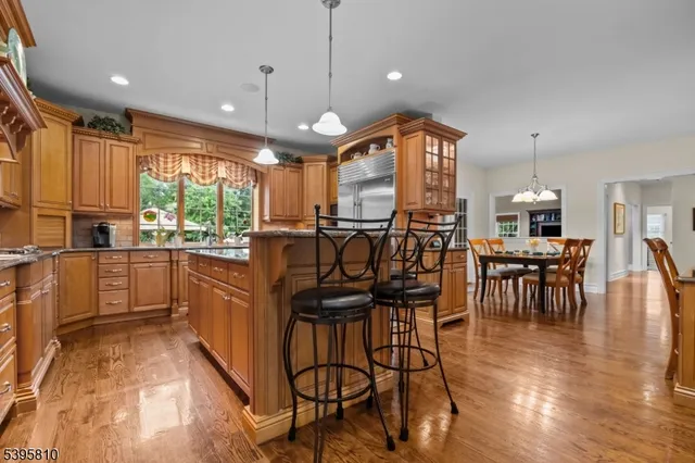 $1,800,000 | 2 Presidents Drive, Bridgewater, NJ 08807